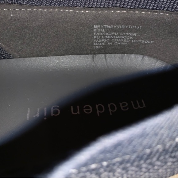 Madden Girl gray slip slid on comfortable shoes BRYTNEY size 8.5 - Picture 4 of 13